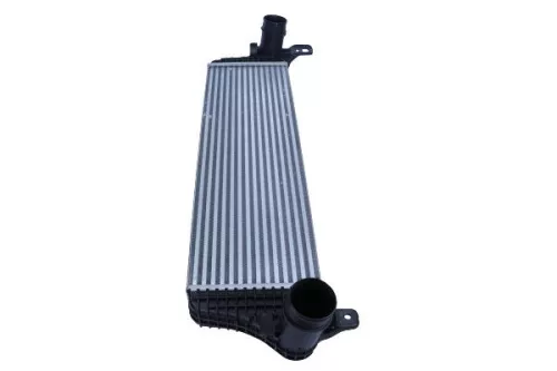 Charge Air Cooler MAXGEAR AC673150)