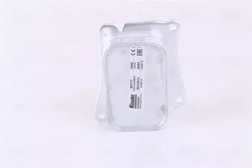 Oil Cooler, engine oil NISSENS 90777)