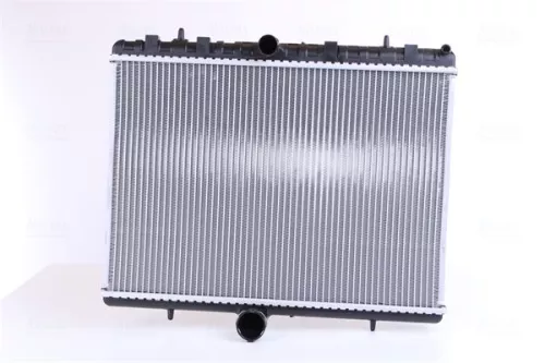 Radiator, engine cooling NISSENS 63621A)